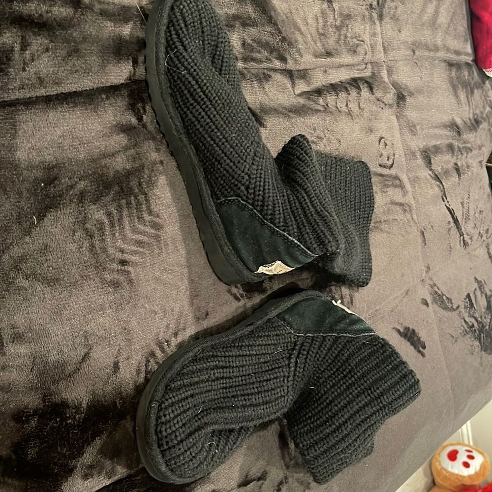 Ugg black sweater boots size 6